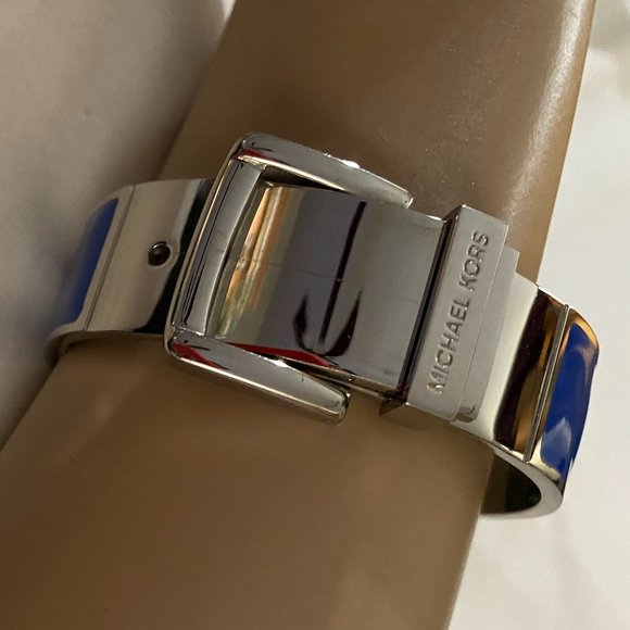 Michael Kors Blue Silver Tone Buckle Bracelet - Picture 4 of 5